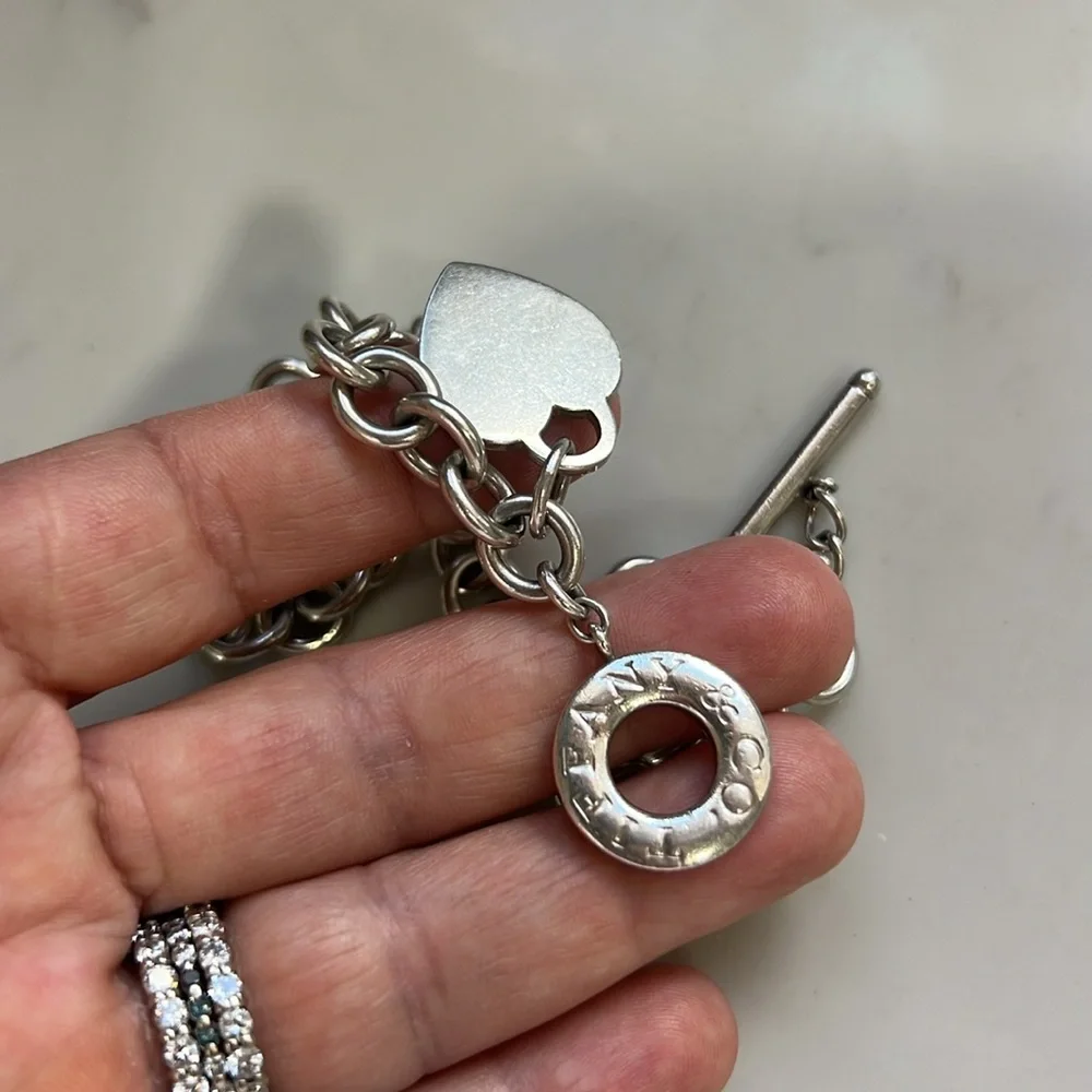 Tiffany & Co. Sterling Silver Heart Tag Toggle Chain Link Necklace. 💙 - Picture 6 of 17
